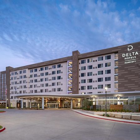 Delta Hotels By Marriott Wichita Falls Convention Center Buitenkant foto