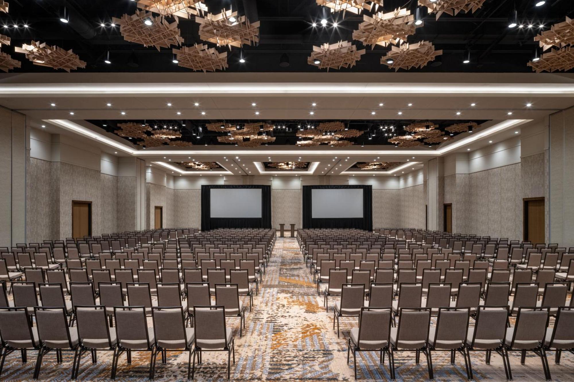 Delta Hotels By Marriott Wichita Falls Convention Center Buitenkant foto