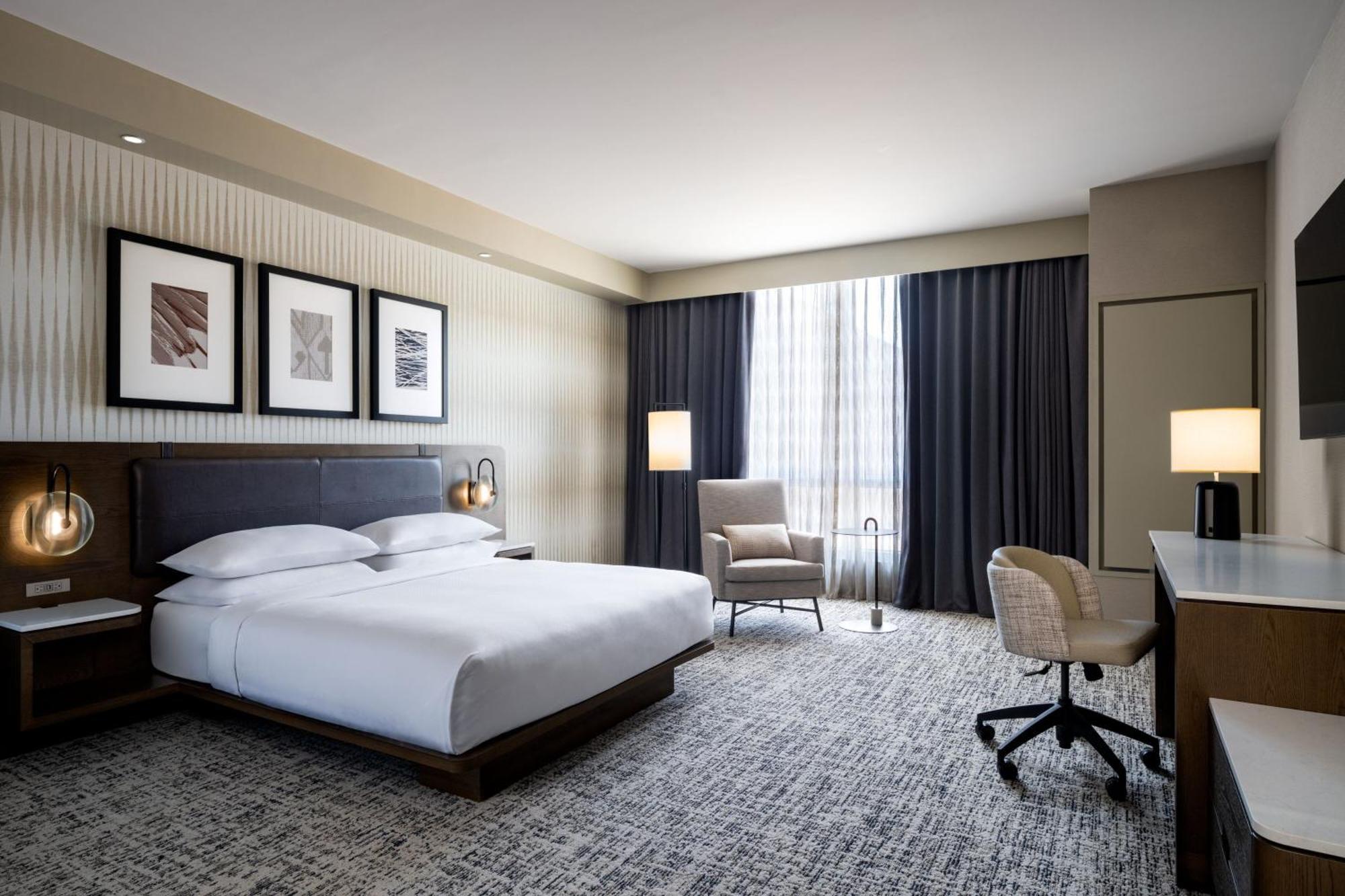 Delta Hotels By Marriott Wichita Falls Convention Center Buitenkant foto